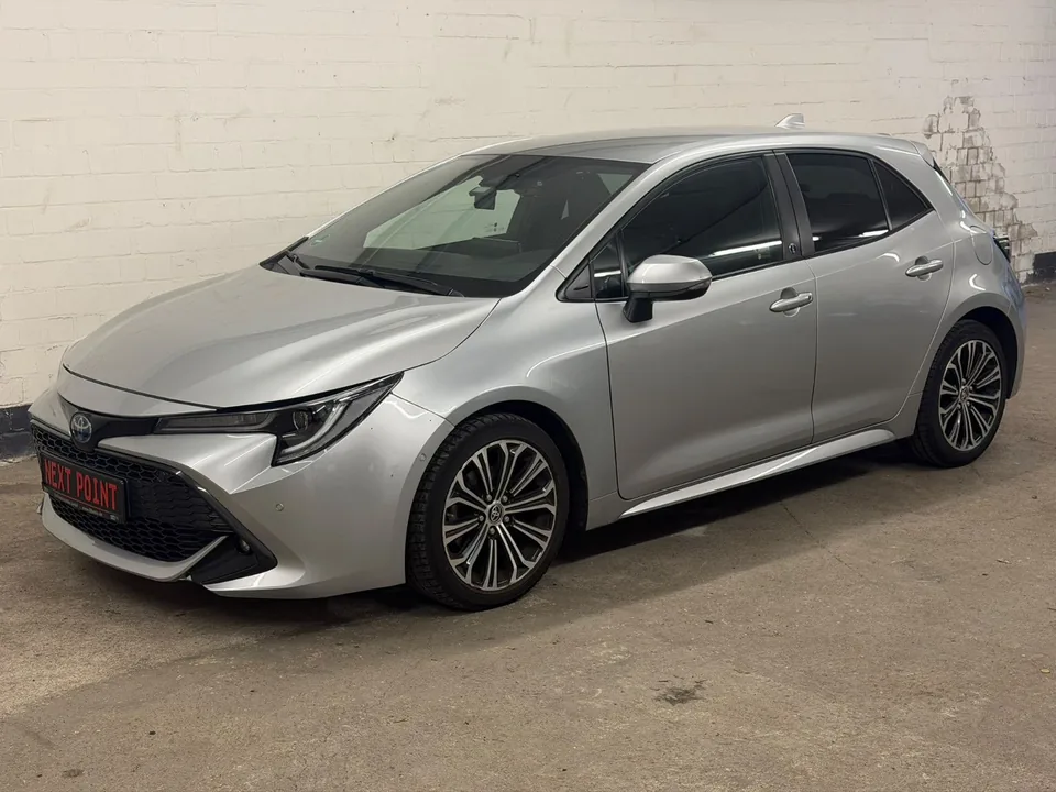 TOYOTA Corolla Corolla Hybrid Team D