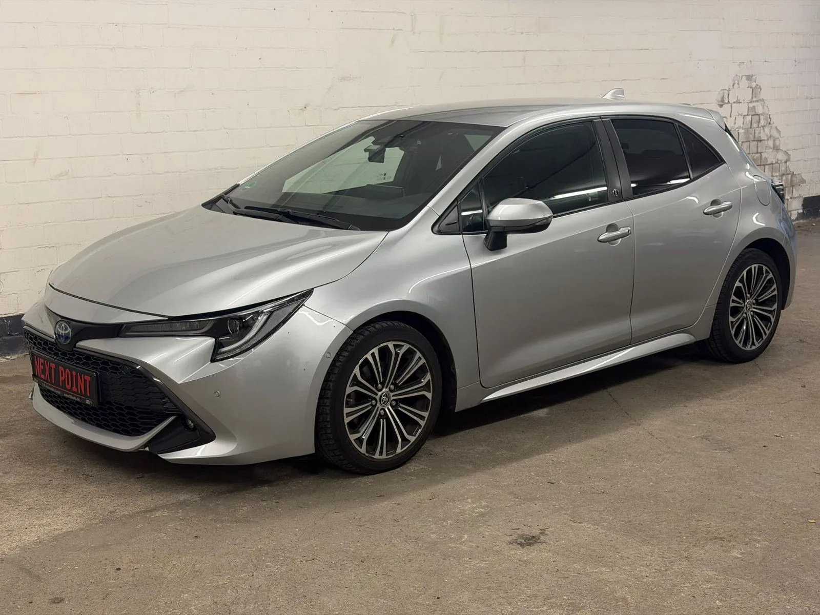 TOYOTA Corolla Corolla Hybrid Team D